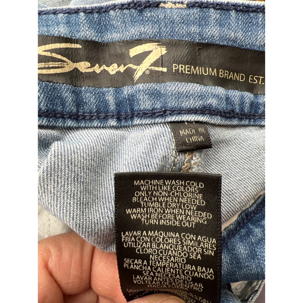 Seven7 Premium Floral Bird Embroidered Tapered Jeans 14 Medium Wash Frayed Hem - Picture 10 of 10